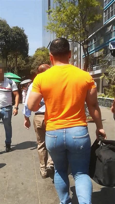 machos encuerados|Regresan los nalgones calientes